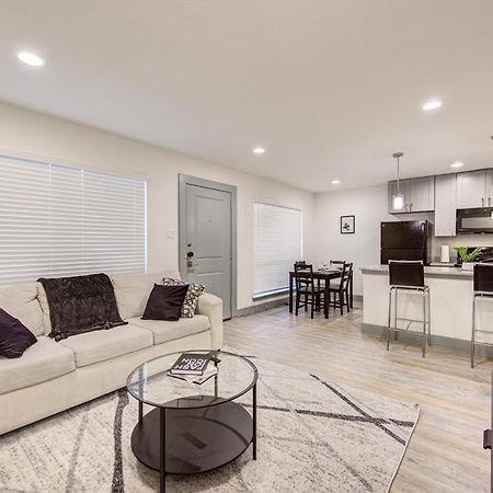 Trendy Midtown Apt, Walk To Shops & Sites, Pets Ok Хьюстон Экстерьер фото
