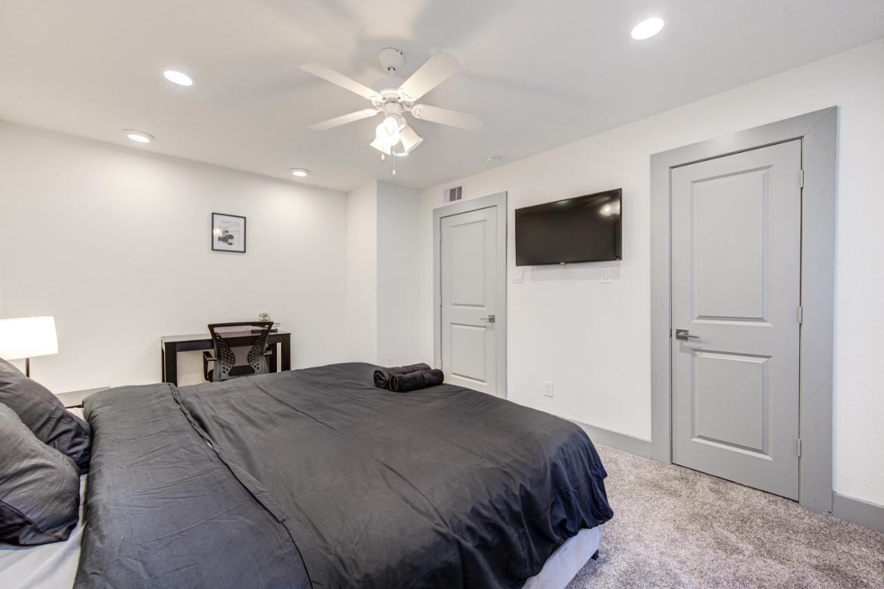 Trendy Midtown Apt, Walk To Shops & Sites, Pets Ok Хьюстон Экстерьер фото