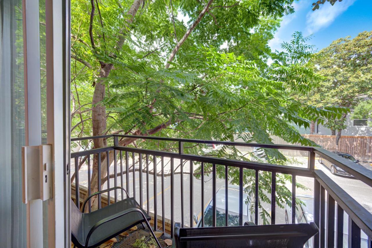 Trendy Midtown Apt, Walk To Shops & Sites, Pets Ok Хьюстон Экстерьер фото