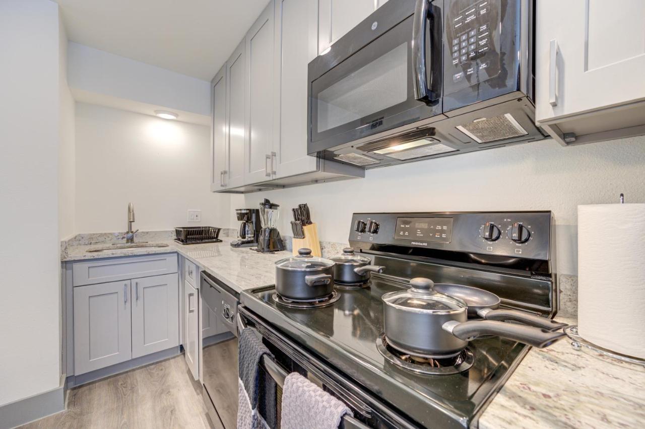 Trendy Midtown Apt, Walk To Shops & Sites, Pets Ok Хьюстон Экстерьер фото